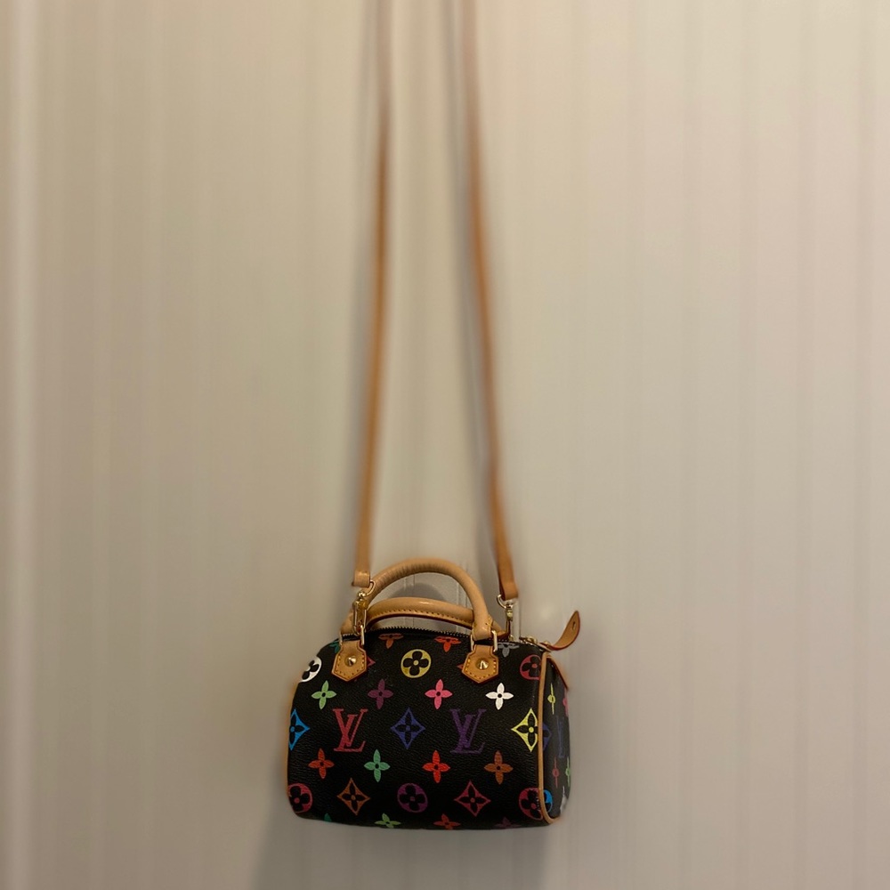 Handbag